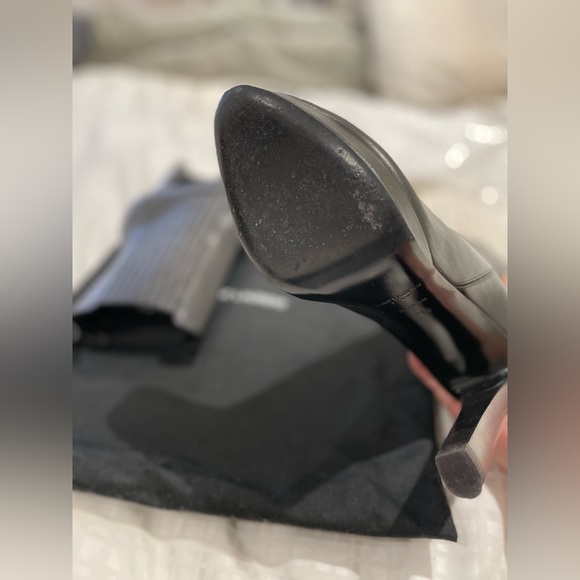 Authentic Saint Laurent Leather Mid-Calf Western Boots, Black, Includes Dust Bag - Picture 5 of 10